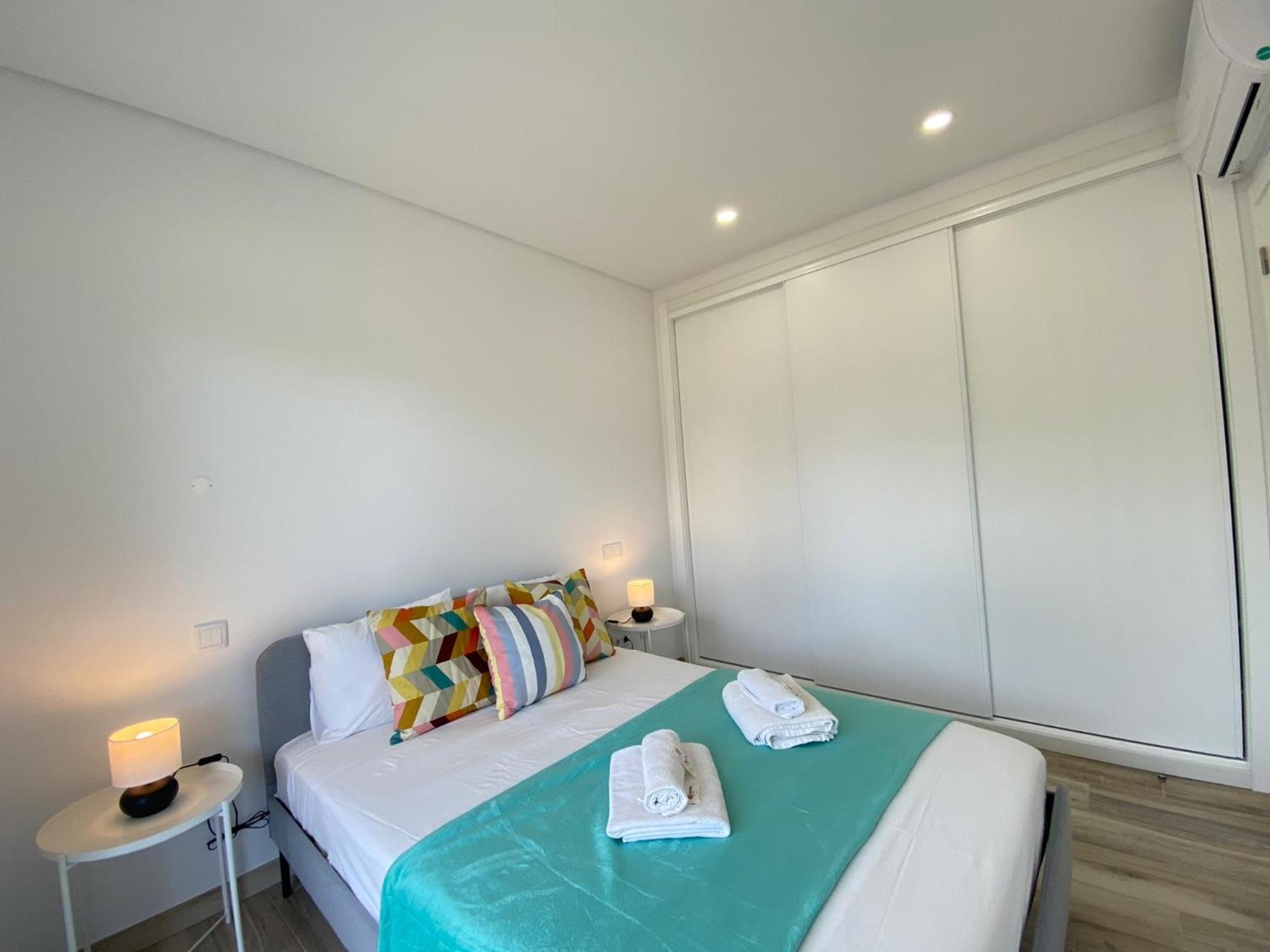 Appartement Quarteira Modern By Homing Extérieur photo