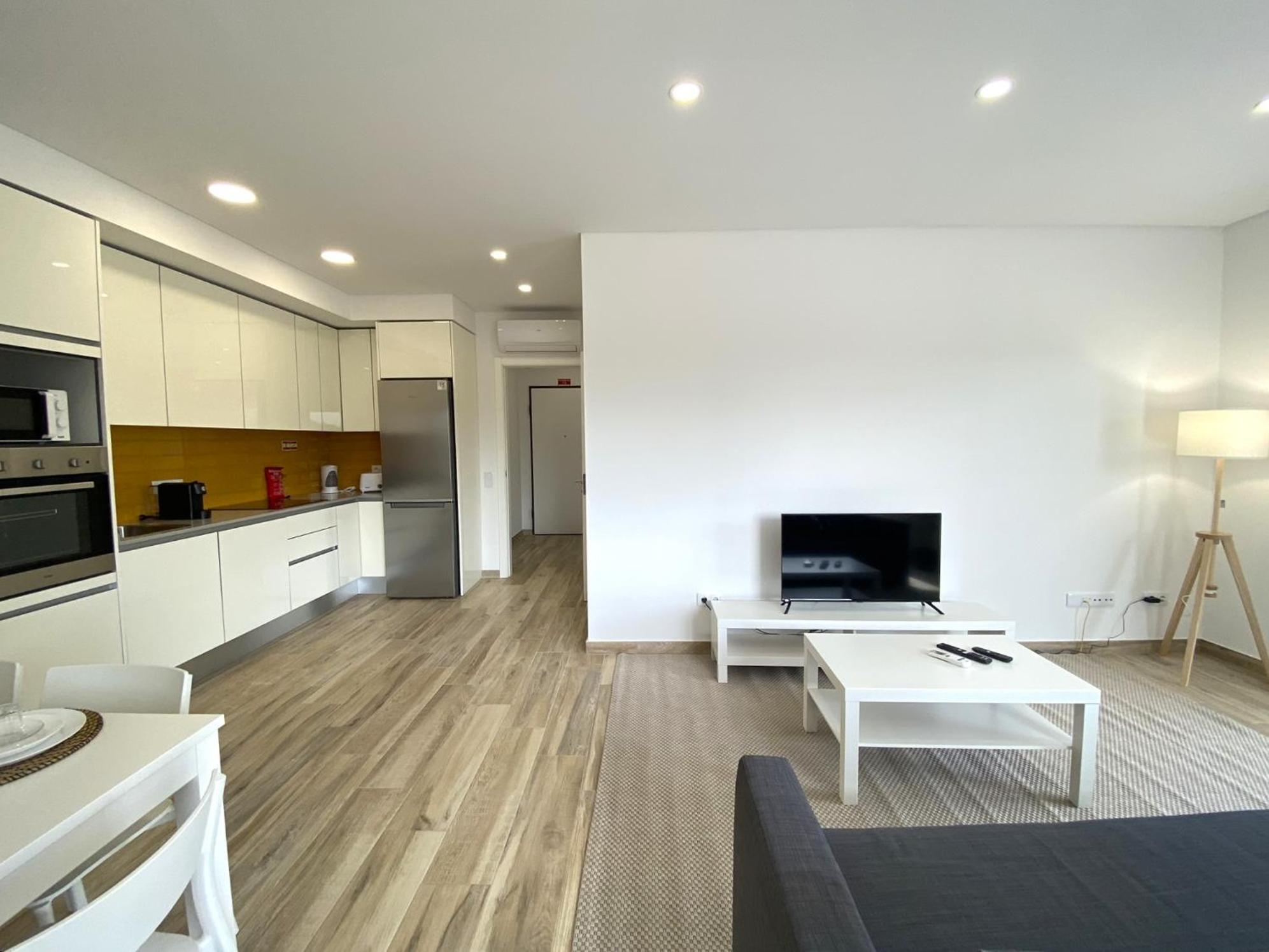 Appartement Quarteira Modern By Homing Extérieur photo